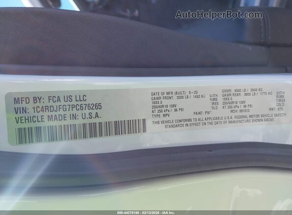 1C4RDJFG7PC676265 2023 DODGE DURANGO Белый Вид подкапотного пространства