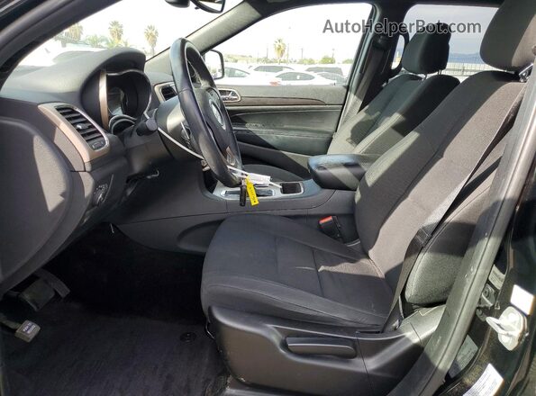1C4RJEAG0HC813779 2017 JEEP GRAND Черный Вид салона спереди