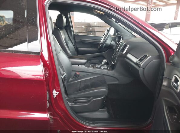 1C4RJEAG3JC437925 2018 JEEP GRAND CHEROKEE Бордовый Вид салона спереди