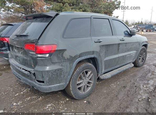 1C4RJEAG8HC642098 2017 JEEP GRAND CHEROKEE Зеленый Задняя правая четверть