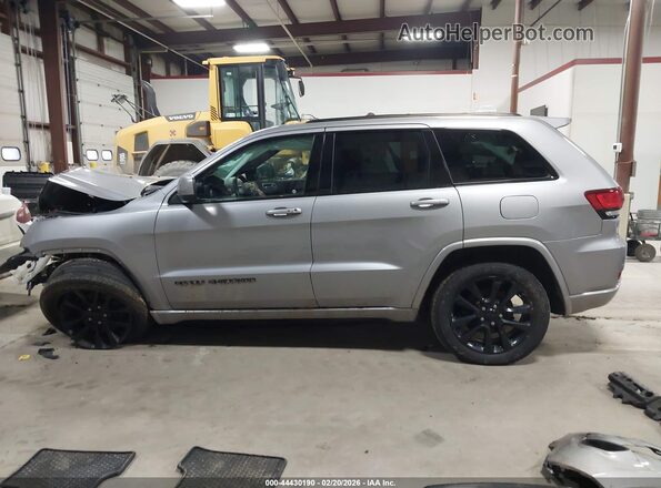 1C4RJFAG2JC376394 2018 JEEP GRAND CHEROKEE Silver 