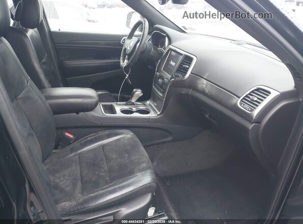 1C4RJFAG5JC156652 2018 JEEP GRAND CHEROKEE Черный Вид салона спереди