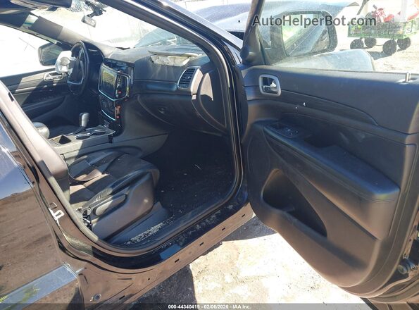 1C4RJFAG5LC255586 2020 JEEP GRAND CHEROKEE Black Widok wnętrza z przodu