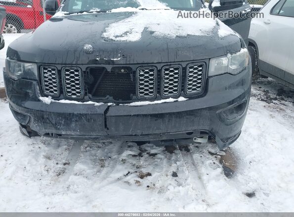 1C4RJFAG7JC396222 2018 JEEP GRAND CHEROKEE Черный Вид спереди
