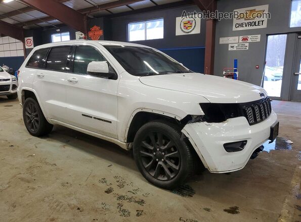 1C4RJFAG8JC305491 2018 JEEP GRAND Белый Передняя правая четверть
