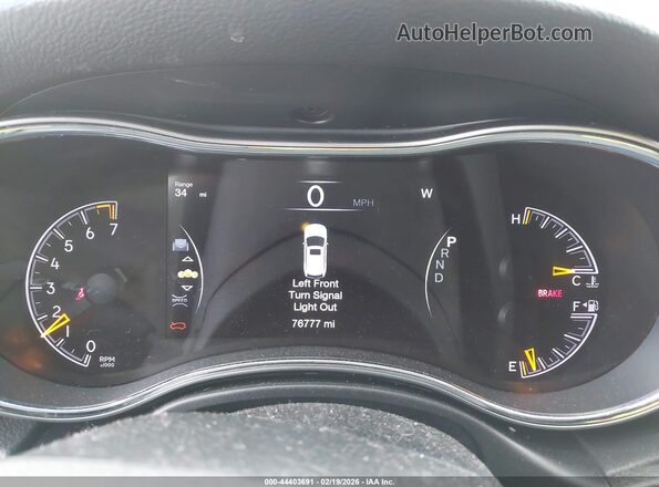 1C4RJFAG9JC470174 2018 JEEP GRAND CHEROKEE Белый Вид задних сидений