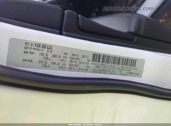 1C4RJFAG9JC470174 2018 JEEP GRAND CHEROKEE Белый Вид подкапотного пространства