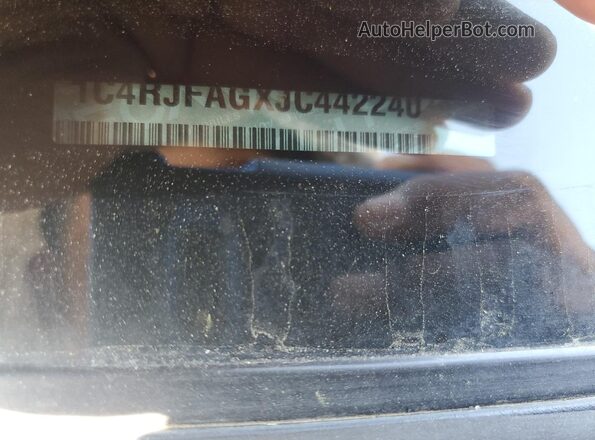 1C4RJFAGXJC442240 2018 JEEP GRAND Black Widok komory silnika