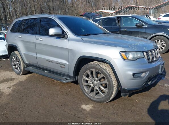 1C4RJFBG2GC412138 2016 JEEP GRAND CHEROKEE Серебряный Передняя правая четверть