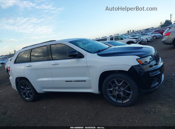 1C4RJFBG2LC236833 2020 JEEP GRAND CHEROKEE Белый Вид задней части салона