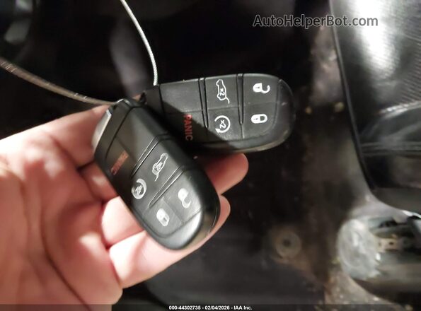1C4RJFBG3JC155630 2018 JEEP GRAND CHEROKEE Серый Вид панели приборов