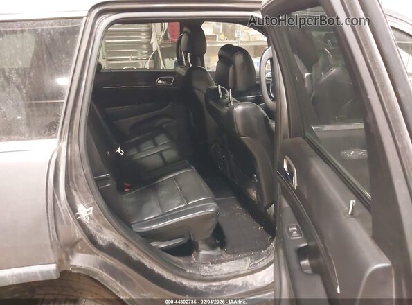 1C4RJFBG3JC155630 2018 JEEP GRAND CHEROKEE Серый Вид наклейки с VIN-кодом