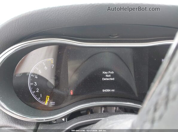 1C4RJFBG4JC406476 2018 JEEP GRAND CHEROKEE Серебряный Вид задних сидений