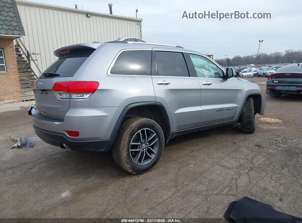 1C4RJFBG4JC406476 2018 JEEP GRAND CHEROKEE Серебряный Задняя правая четверть