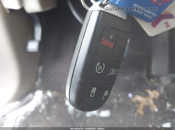 1C4RJFBG9HC635262 2017 JEEP GRAND CHEROKEE Белый Вид панели приборов