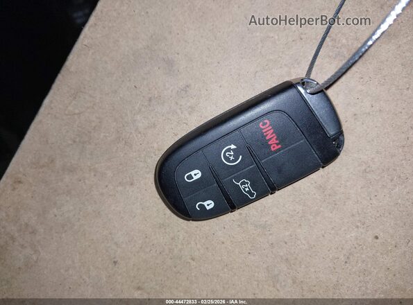 1C4RJFBG9HC946089 2017 JEEP GRAND CHEROKEE Серый Вид панели приборов