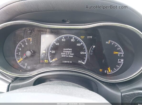 1C4RJFCG1LC251824 2020 JEEP GRAND CHEROKEE Серебряный Вид задних сидений