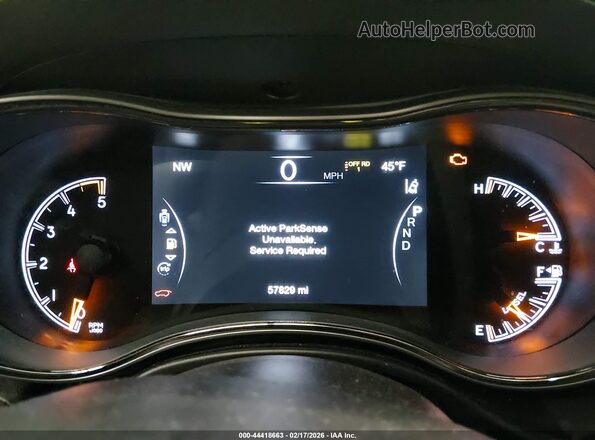 1C4RJFCM9JC374466 2018 JEEP GRAND CHEROKEE Черный Вид задних сидений