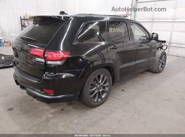 1C4RJFCM9JC374466 2018 JEEP GRAND CHEROKEE Черный Задняя правая четверть