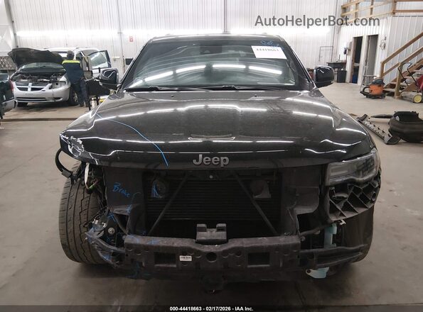 1C4RJFCM9JC374466 2018 JEEP GRAND CHEROKEE Черный Вид задней части салона