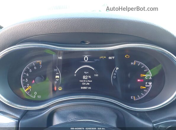 1C4RJFLG7JC204505 2018 JEEP GRAND CHEROKEE Темно-бордовый Вид задних сидений