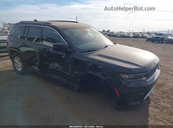 1C4RJGAG8N8630575 2022 JEEP GRAND CHEROKEE Черный Передняя правая четверть