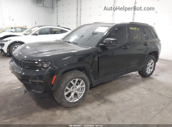 1C4RJHBG2N8540925 2022 JEEP GRAND CHEROKEE Black წინა მარცხენა ხედი სამი მეოთხედიდან