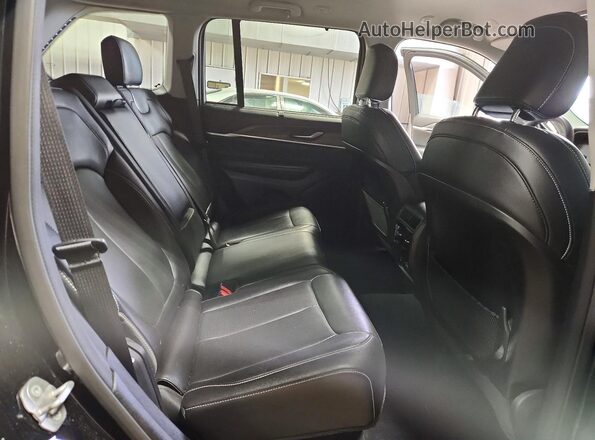1C4RJHBG3PC559564 2023 JEEP GRAND Черный Вид задней части салона