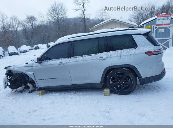 1C4RJKAG3P8106966 2023 JEEP GRAND CHEROKEE L Серебряный Панорамный вид салона 360°