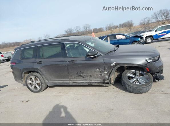 1C4RJKBG7N8525687 2022 JEEP GRAND CHEROKEE L Beige Widok wnętrza z tyłu