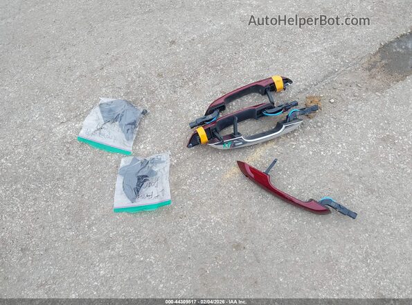 1C4RJKDGXN8543159 2022 JEEP GRAND CHEROKEE L Красный Вид щитка приборов