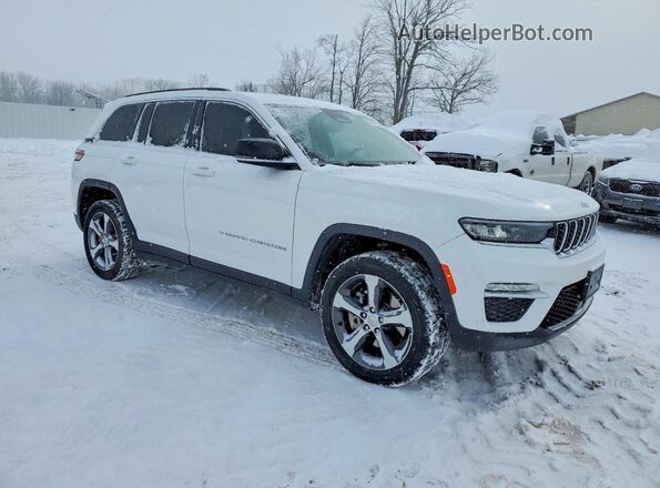 1C4RJYB66PC595921 2023 JEEP GRAND White Delantero derecho