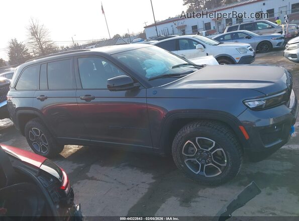 1C4RJYC68P8786239 2023 JEEP GRAND CHEROKEE 4XE Серый Вид задней части салона