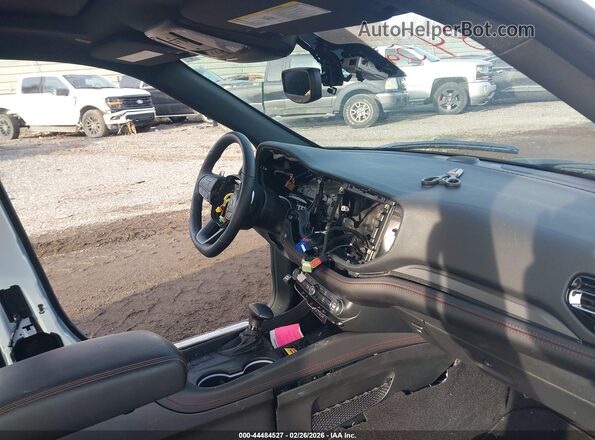 1C4SDJCT7TC180945 2026 DODGE DURANGO Белый Вид салона спереди