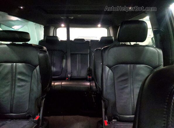 1C4SJSDP1PS557829 2023 JEEP WAGONEER White უკანა სავარძლების ხედი
