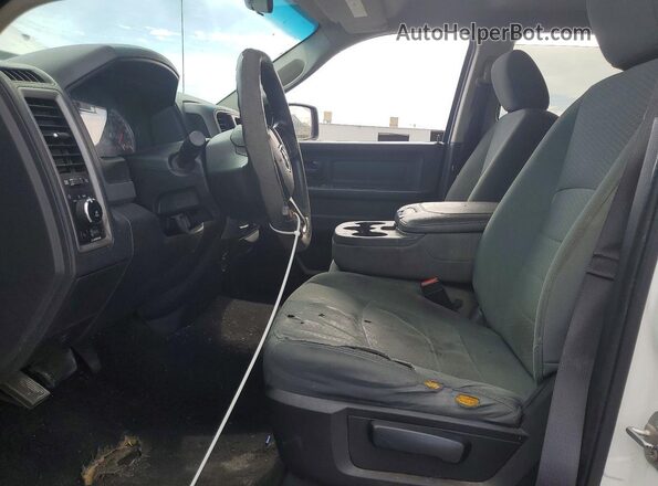 1C6RR6FG1GS327243 2016 RAM 1500 Белый Вид салона спереди
