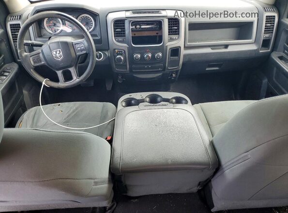 1C6RR6FG1GS327243 2016 RAM 1500 Белый Вид панели приборов