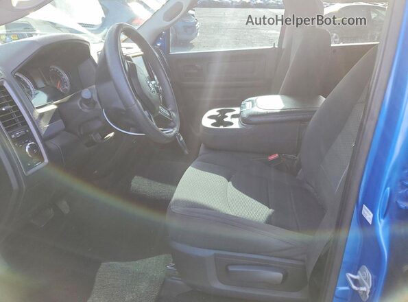 1C6RR7FT1KS643284 2019 RAM 1500 Blue წინა სალონის ხედი