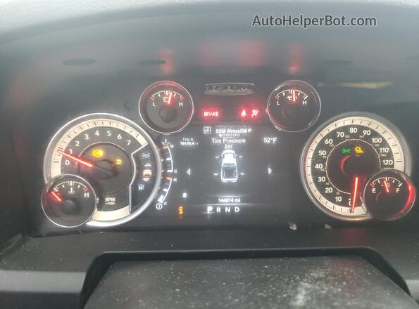 1C6RR7GT1JS250012 2018 RAM 1500 Black 