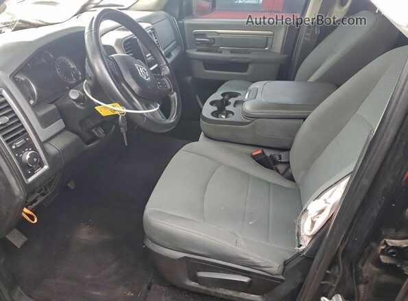 1C6RR7GT1JS250012 2018 RAM 1500 Black Սալոնի դիմացի տեսք