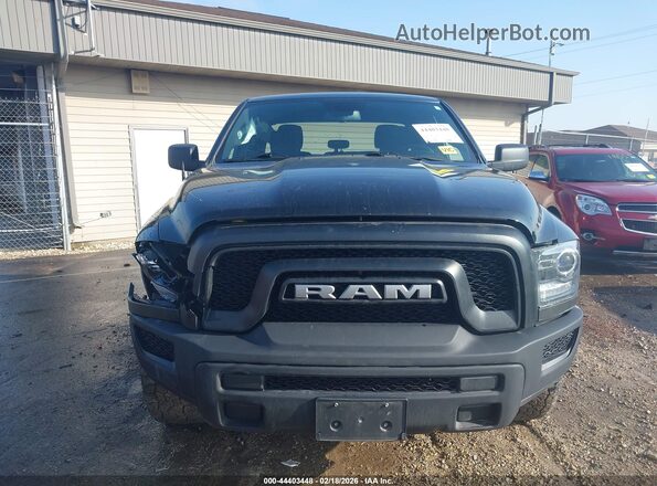 1C6RR7GTXMS502134 2021 RAM 1500 CLASSIC Black Widok zestawu wskaźników