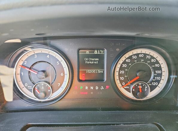 1C6RR7KT8GS167368 2016 RAM 1500 Черный Вид щитка приборов