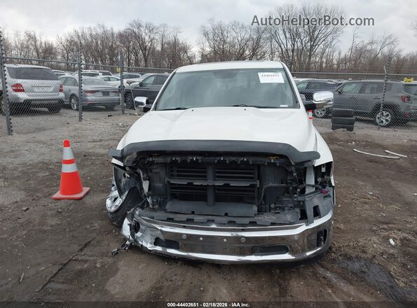 1C6RR7VT6HS691471 2017 RAM 1500 Белый Вид задней части салона