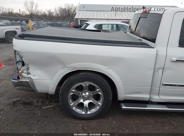 1C6RR7VT6HS691471 2017 RAM 1500 Белый 