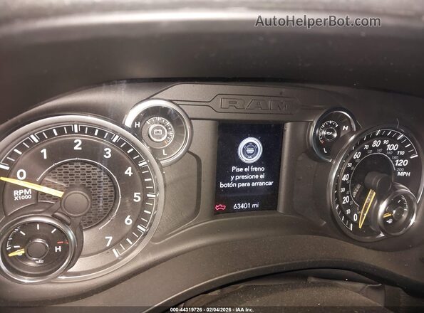 1C6RREFG8NN436207 2022 RAM 1500 Белый Вид задних сидений