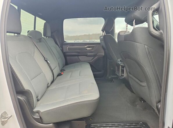 1C6RREFT4MN503347 2021 RAM 1500 Белый Вид задних сидений