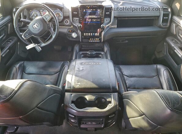 1C6RREHT0KN847896 2019 RAM 1500 Gray Widok deski rozdzielczej