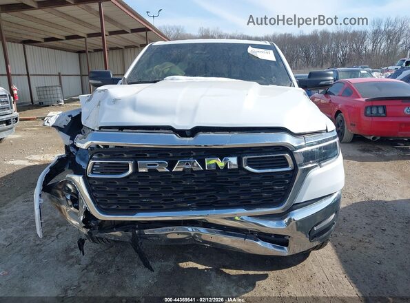 1C6RRFFGXSN540148 2025 RAM 1500 Белый Вид щитка приборов