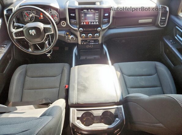 1C6SRFFT0MN585312 2021 RAM 1500 Серый Вид панели приборов