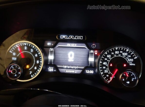 1C6SRFFT5MN722549 2021 RAM 1500 Белый Вид задних сидений